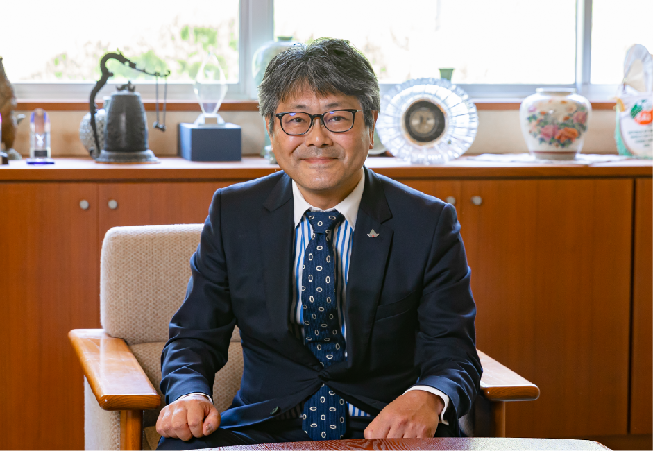 校長先生・理事長のごあいさつはこちらをクリック