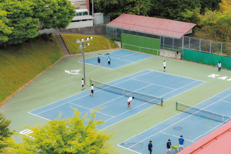 テニスコートのイメージ写真